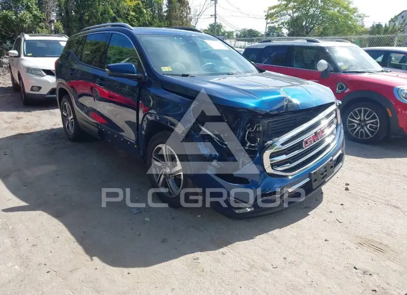 2021 GMC TERRAIN photo