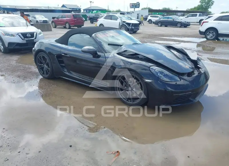 2021 Porsche 718 photo