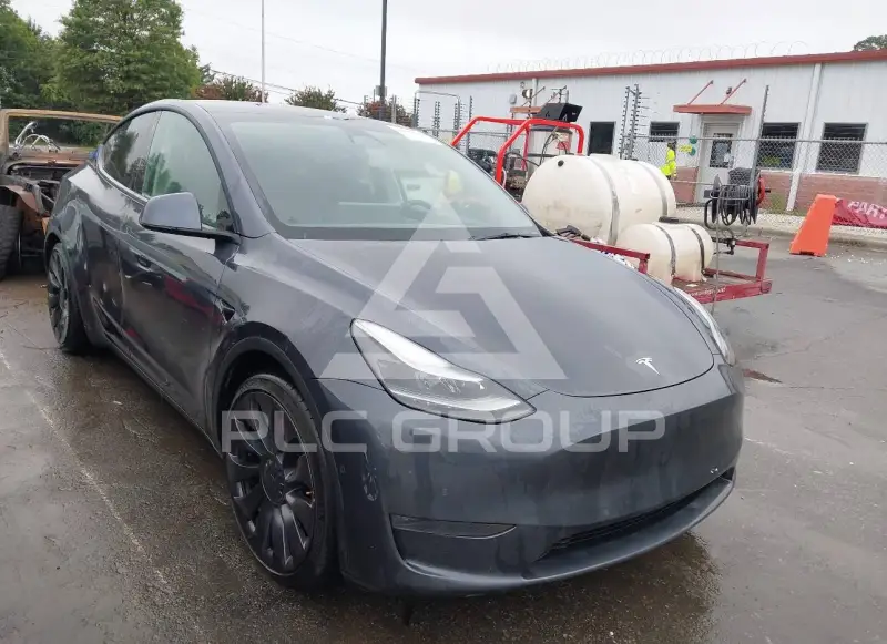 2021 Tesla Model Y фото