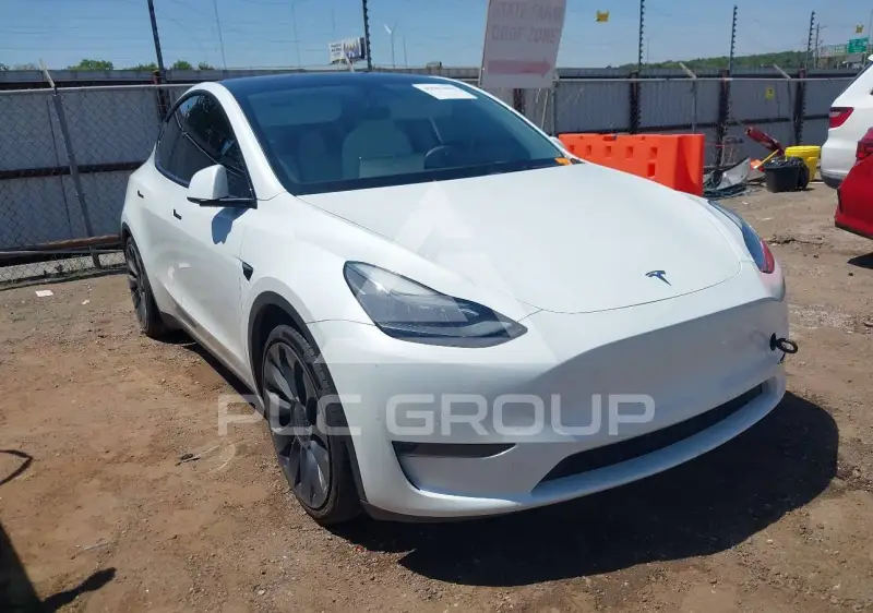 2021 Tesla Model Y фото
