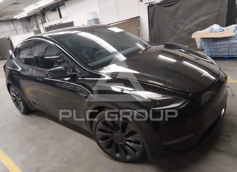 2021 Tesla Model Y фото