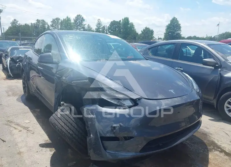 2021 Tesla Model Y фото