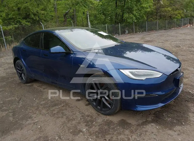 2021 Tesla Model S фото