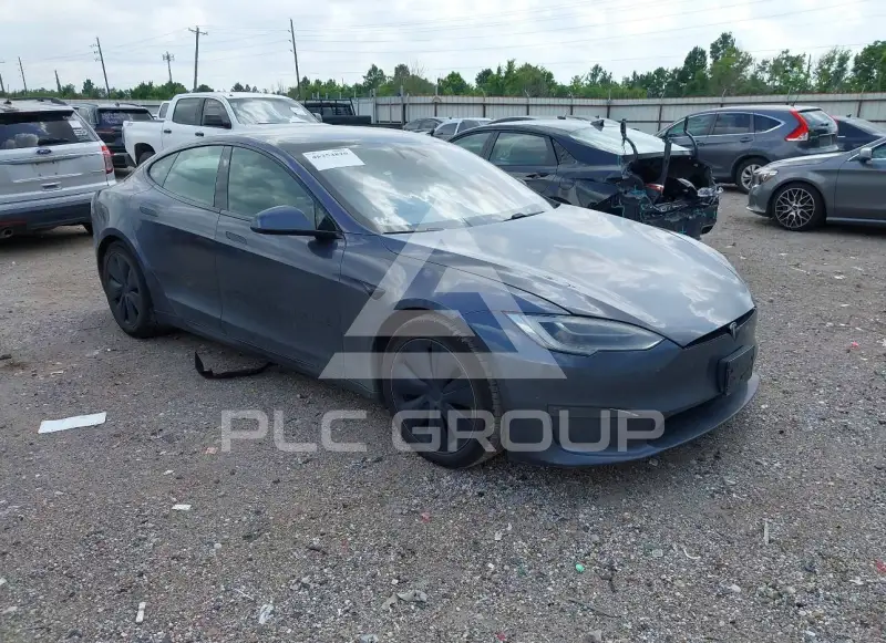 2021 Tesla Model S фото