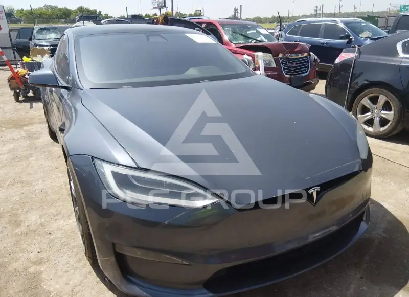 2021 Tesla Model S фото