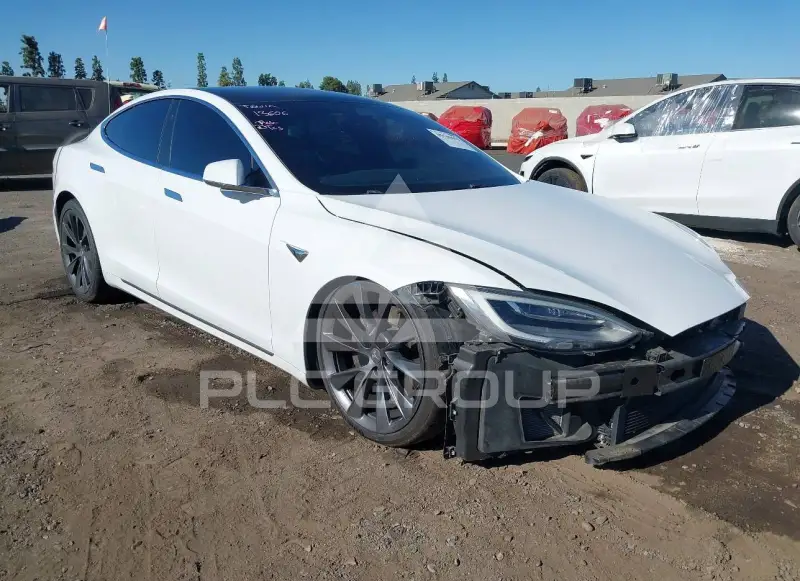 2021 Tesla Model S фото