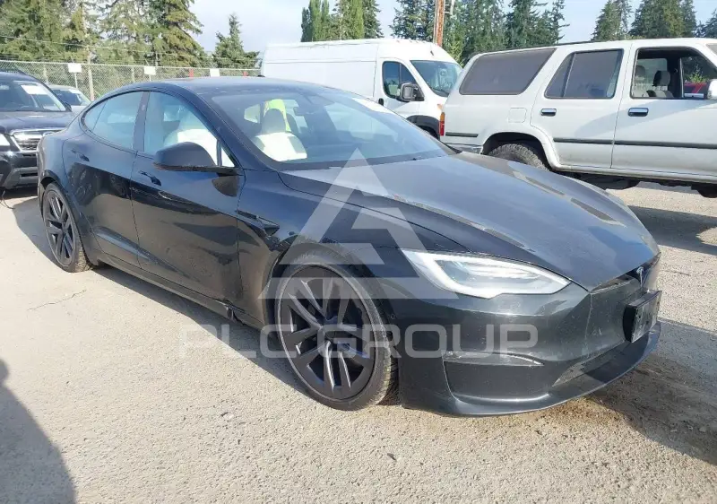 2021 Tesla Model S фото