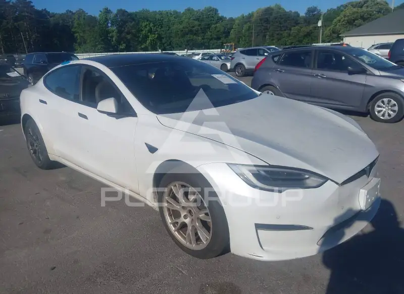 2021 Tesla Model S фото