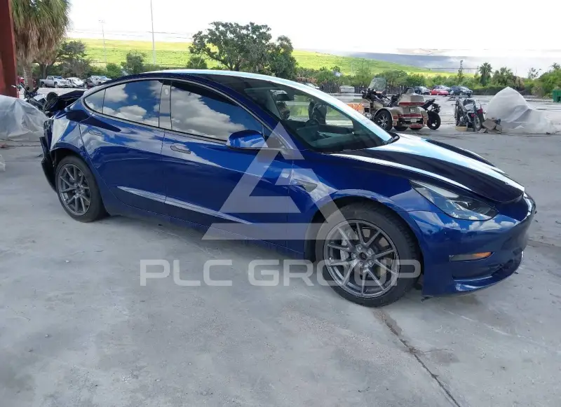 2021 Tesla Model 3 фото