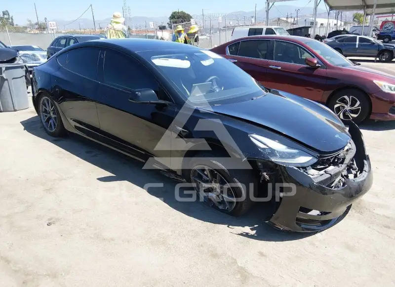 2021 Tesla Model 3 фото