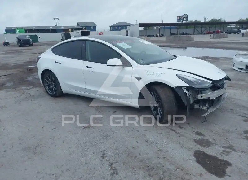 2021 Tesla Model 3 фото