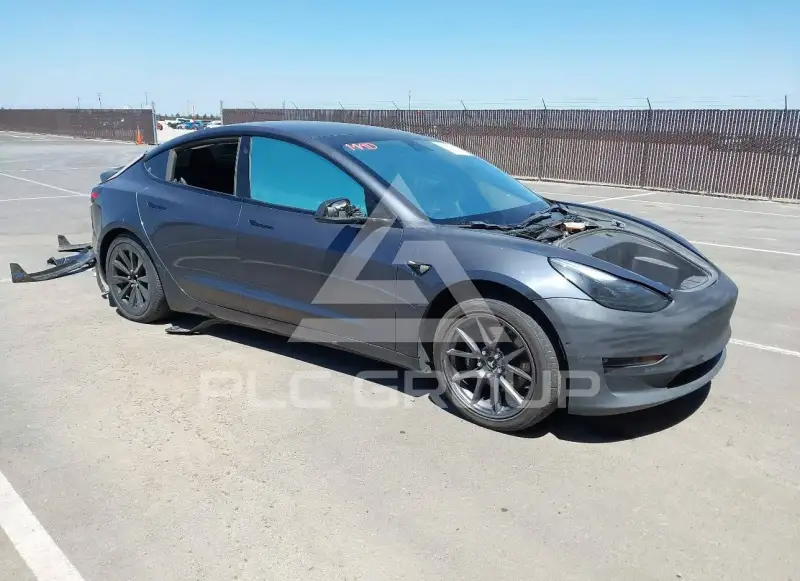 2021 Tesla Model 3 фото