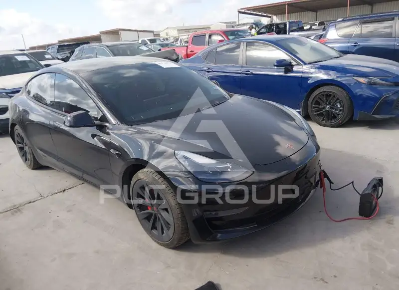 2021 Tesla Model 3 фото