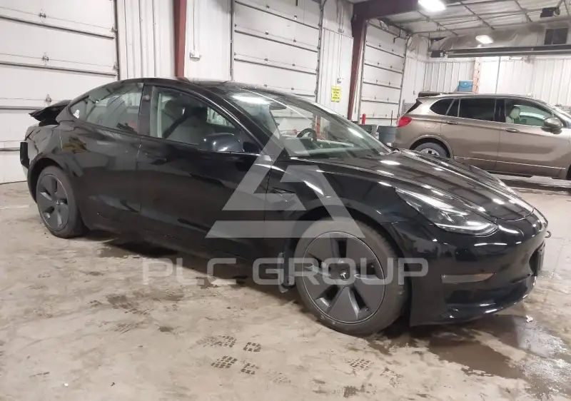 2021 Tesla Model 3 фото