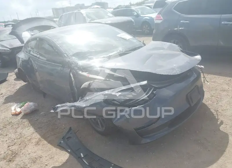2021 Tesla Model 3 фото