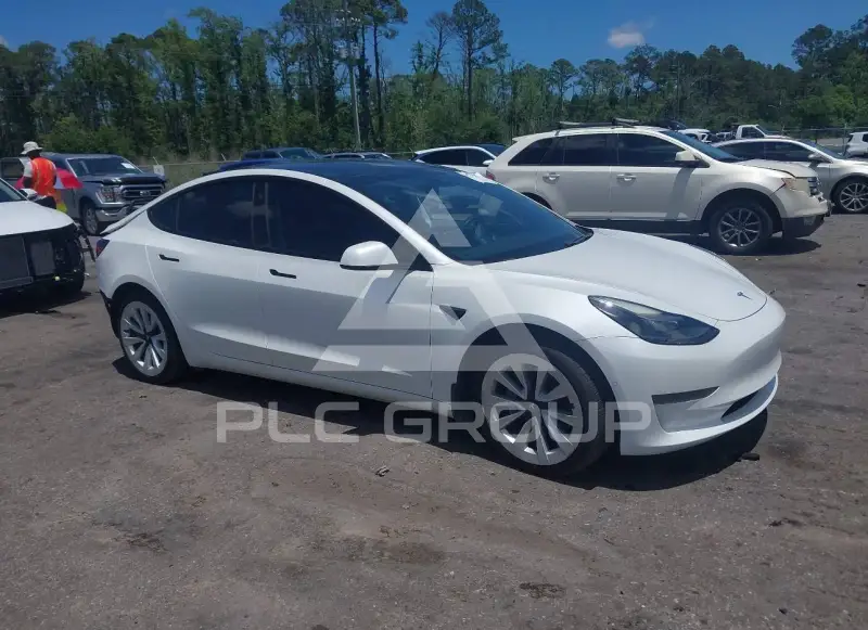 2021 Tesla Model 3 фото