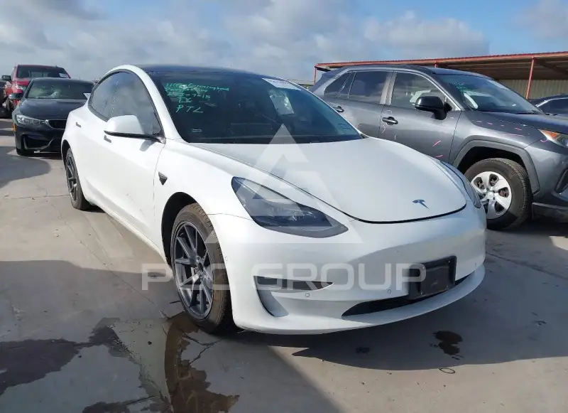 2021 Tesla Model 3 photo