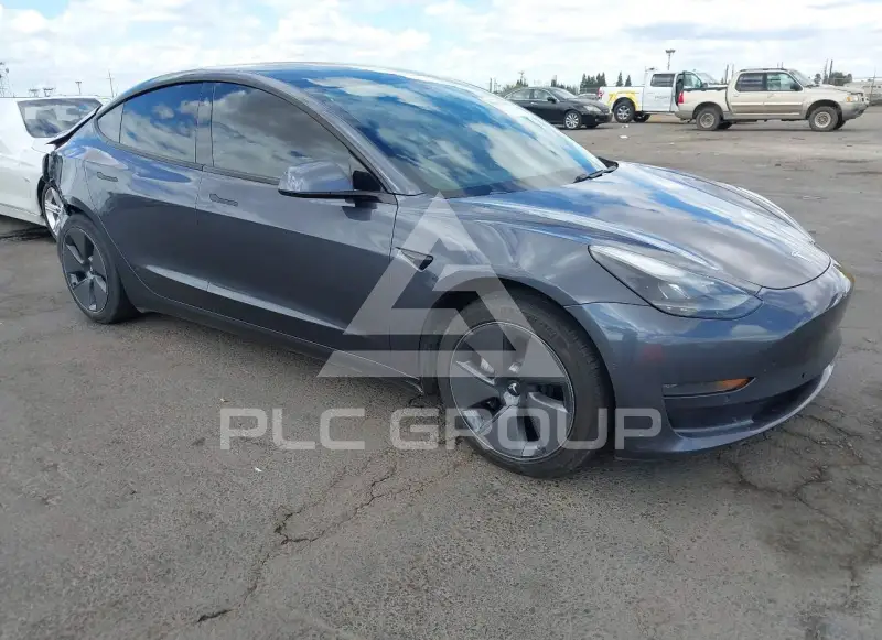 2021 Tesla Model 3 фото