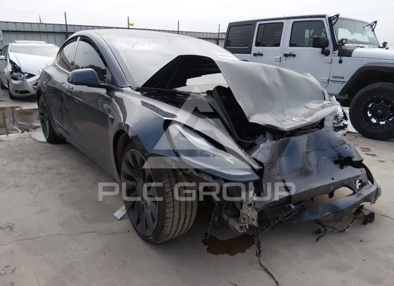 2021 Tesla Model 3 фото