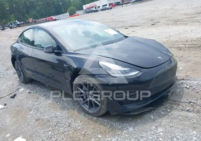 2021 Tesla Model 3 фото