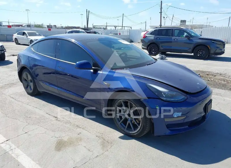 2021 Tesla Model 3 фото