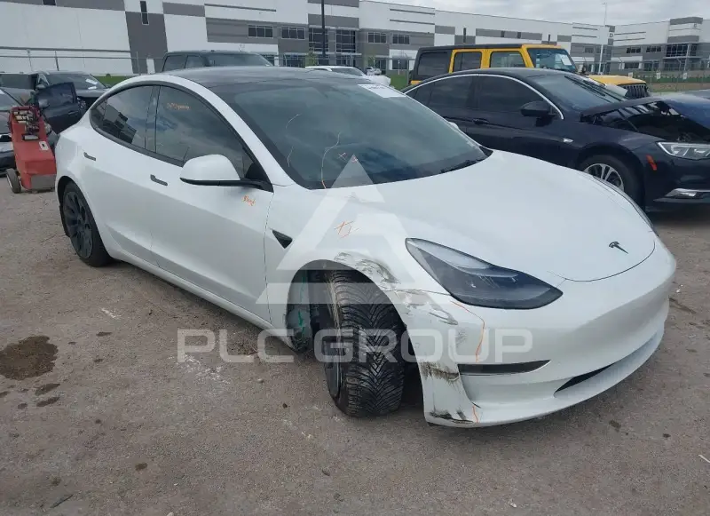 2021 Tesla Model 3 фото