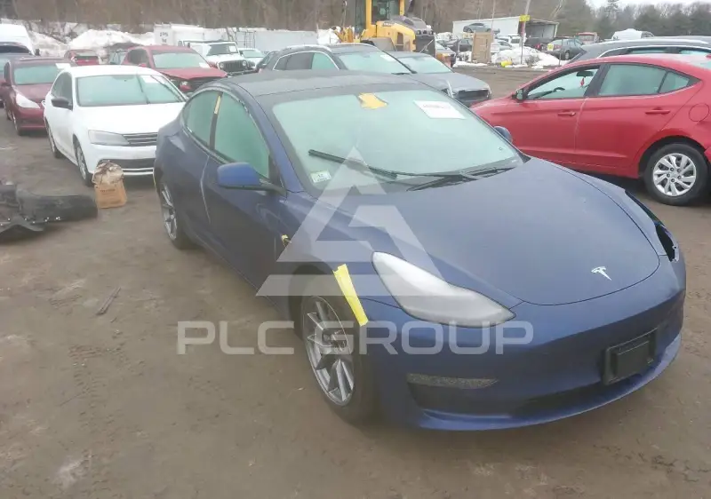2021 Tesla Model 3 фото