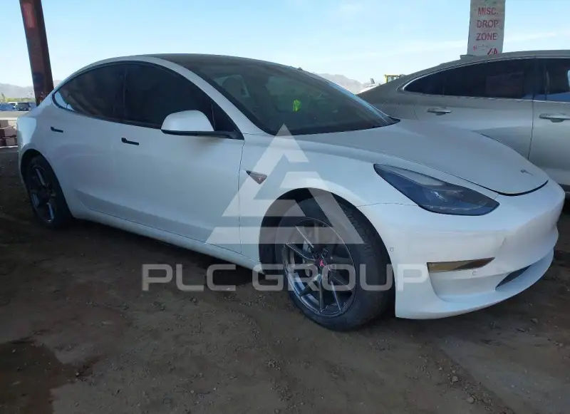 2021 Tesla Model 3 фото