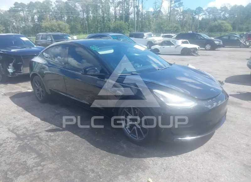 2021 Tesla Model 3 фото