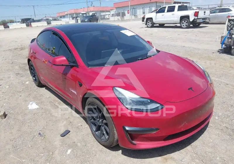 2021 Tesla Model 3 фото