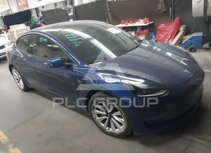 2021 Tesla Model 3 фото