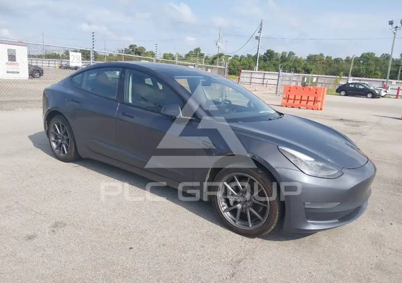 2021 Tesla Model 3 фото