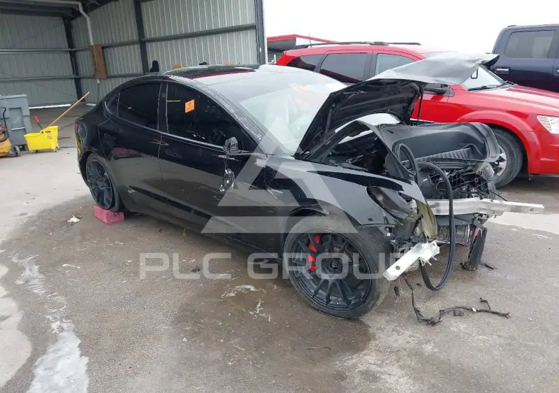 2021 Tesla Model 3 фото