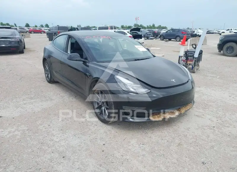 2021 Tesla Model 3 фото
