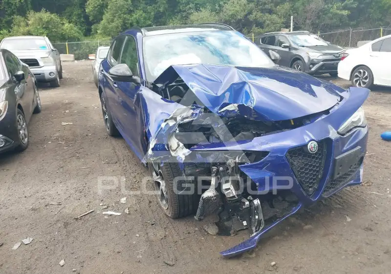 2021 Alfa Romeo Stelvio фото