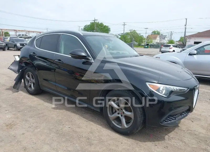 2021 Alfa Romeo Stelvio фото