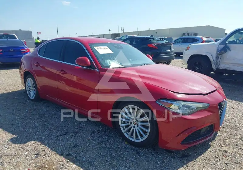 2021 Alfa Romeo Giulia фото