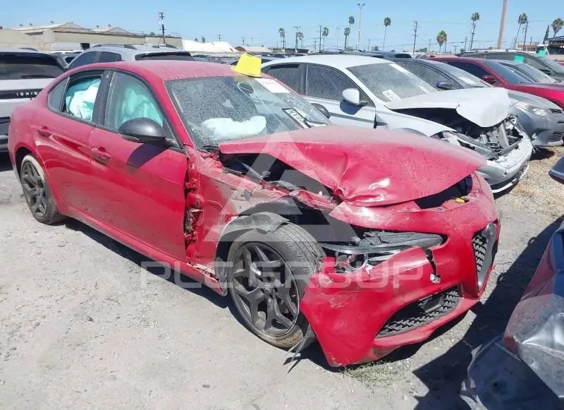 2021 Alfa Romeo Giulia photo