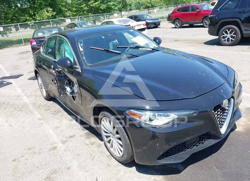 2021 Alfa Romeo Giulia фото
