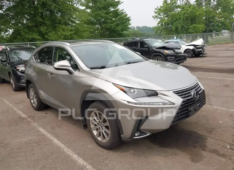 2021 Lexus NX300 фото