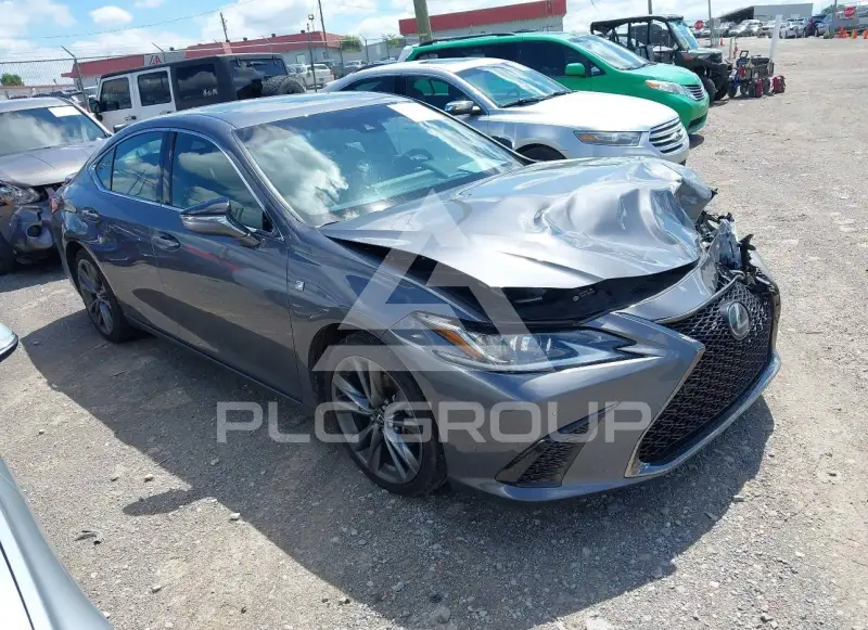 2021 Lexus ES350 photo