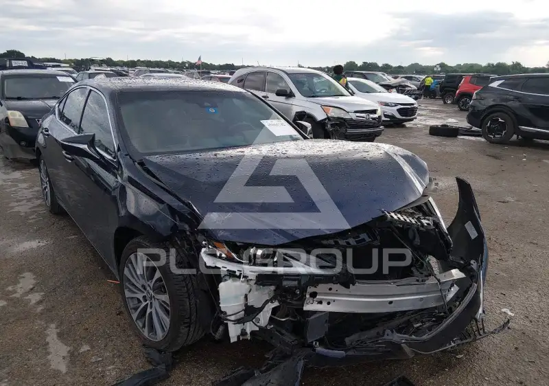 2021 Lexus ES350 фото