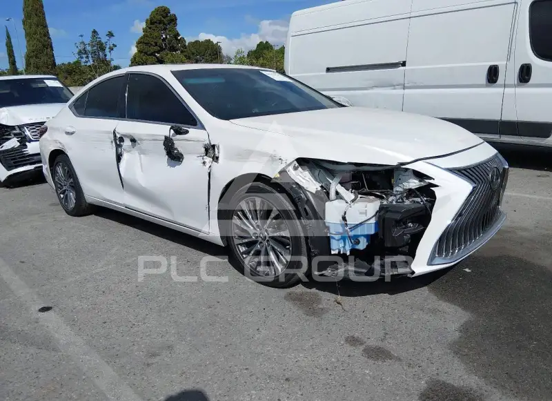 2021 Lexus ES350 фото