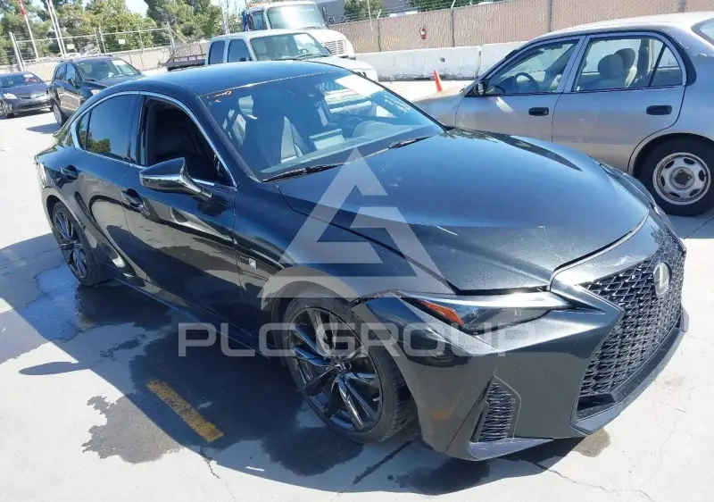 2021 Lexus IS350 фото