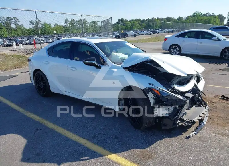 2021 Lexus IS350 фото
