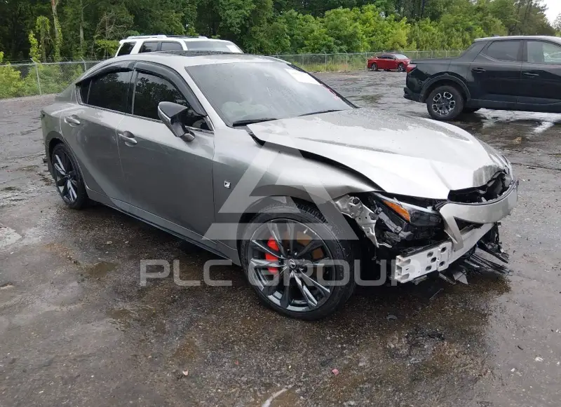 2021 Lexus IS350 фото