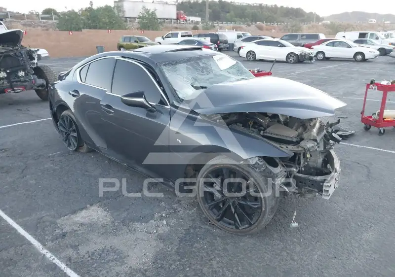 2021 Lexus IS350 фото
