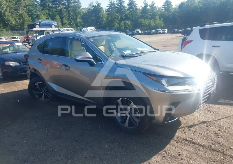 2021 Lexus NX300 фото