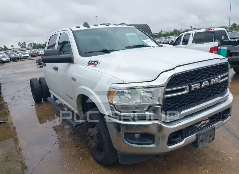 2021 RAM 3500 фото