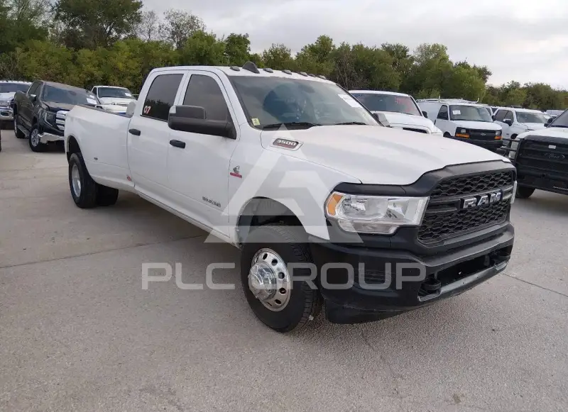 2021 RAM 3500 photo